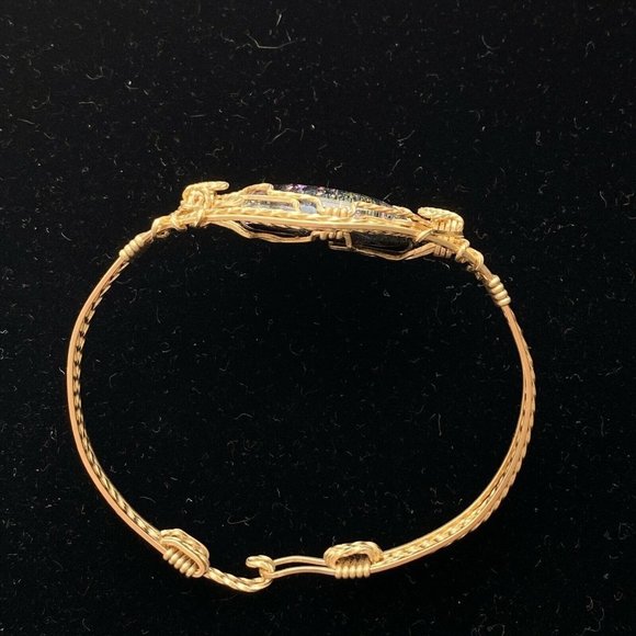 Wrapped Dichroic Glass Cabochon Bracelet Purple Blue Gold Filled Wire 6 1/4” - Picture 3 of 5